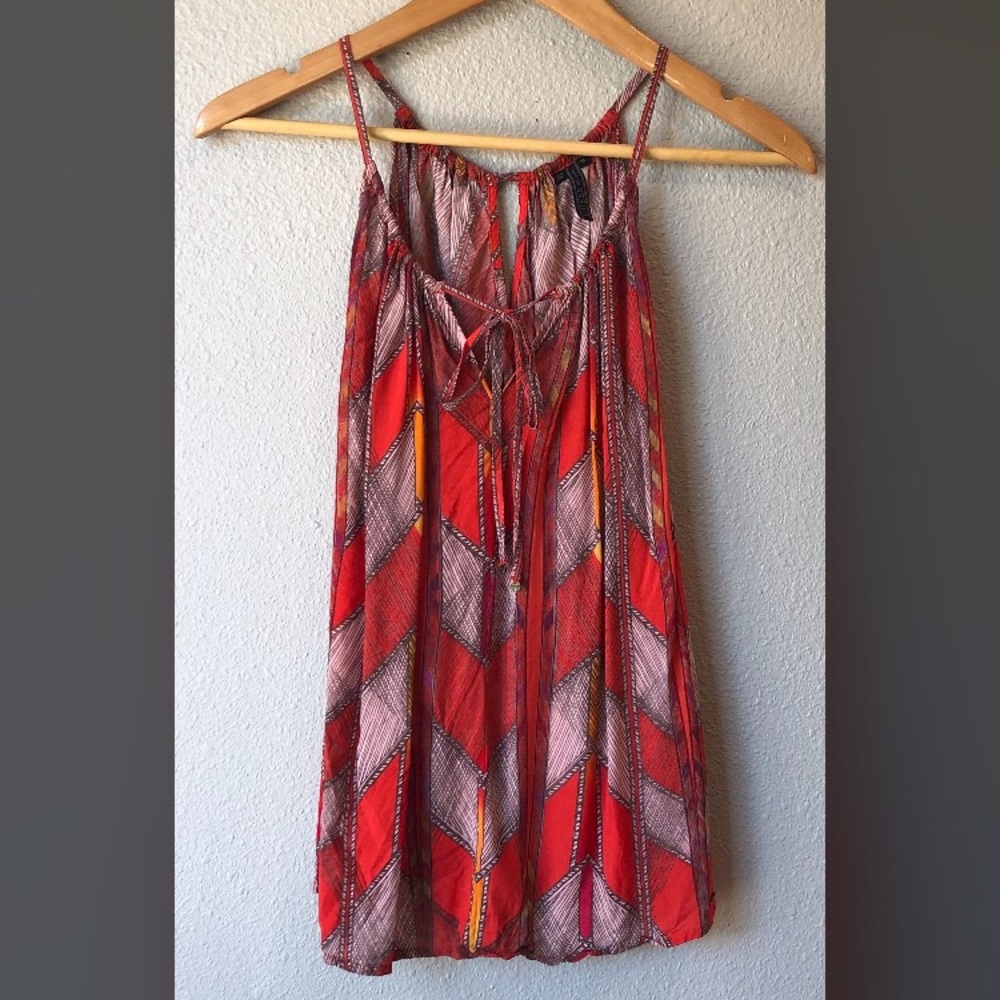 GUESS Patterned Wrap Tank